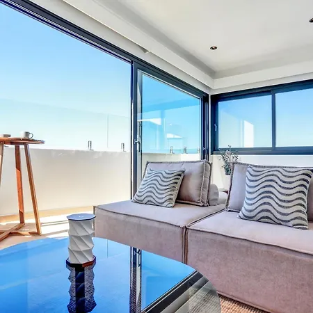 Silvic Apartment *